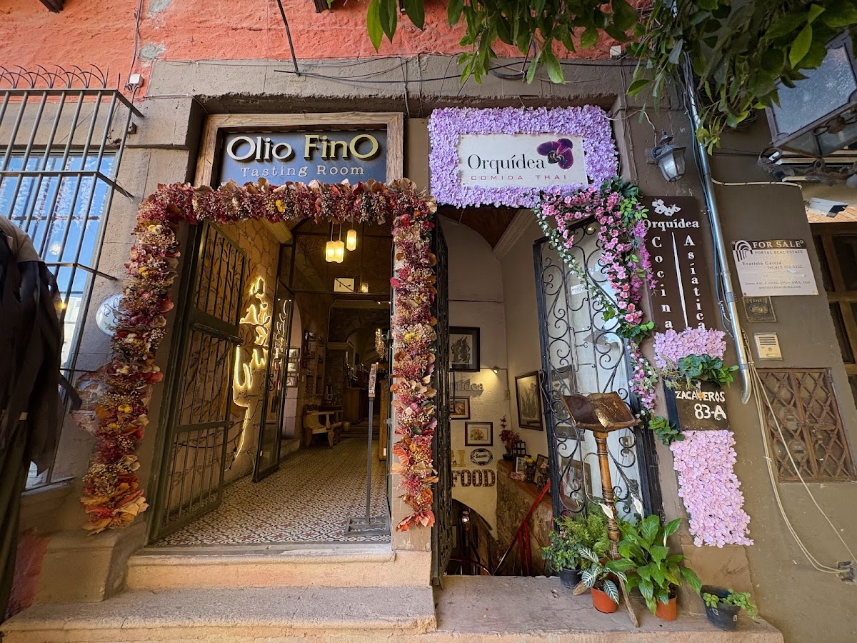 Orquidea Thai Restaurant